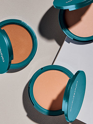 Natural finish pressed foundation SPF 20