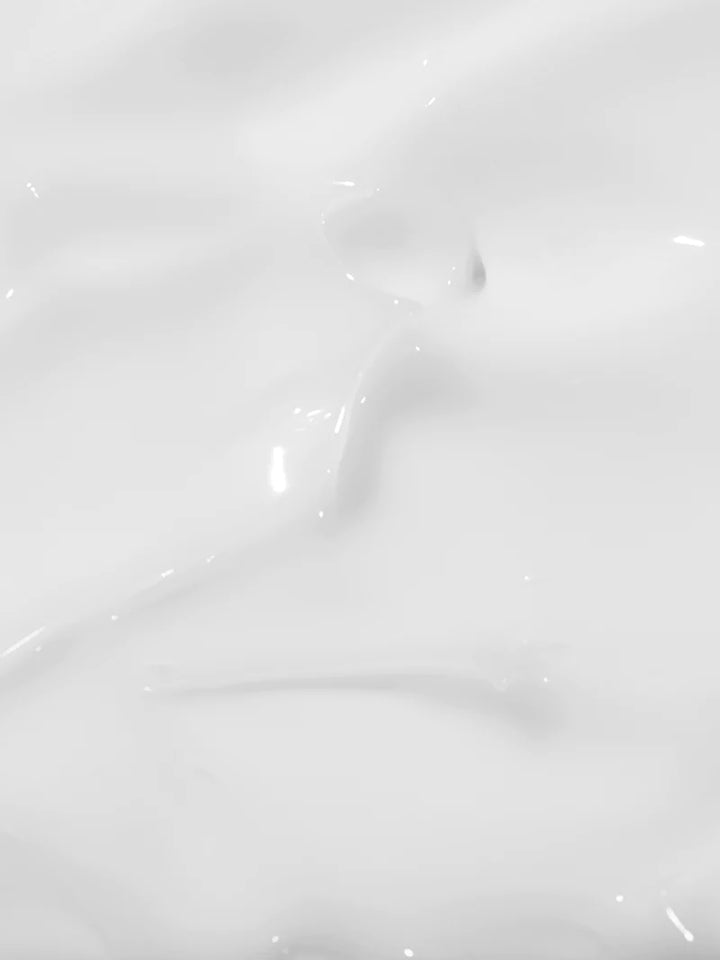 AC Collection Lightweight Soothing Moisturize
