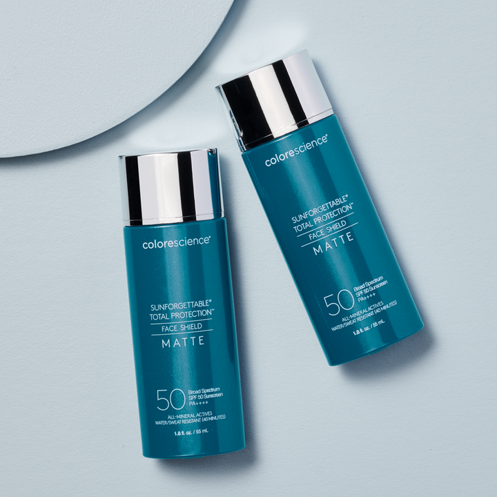 Face Shield SPF 50 con Color Matte - Sunforgettable Total Protection lo